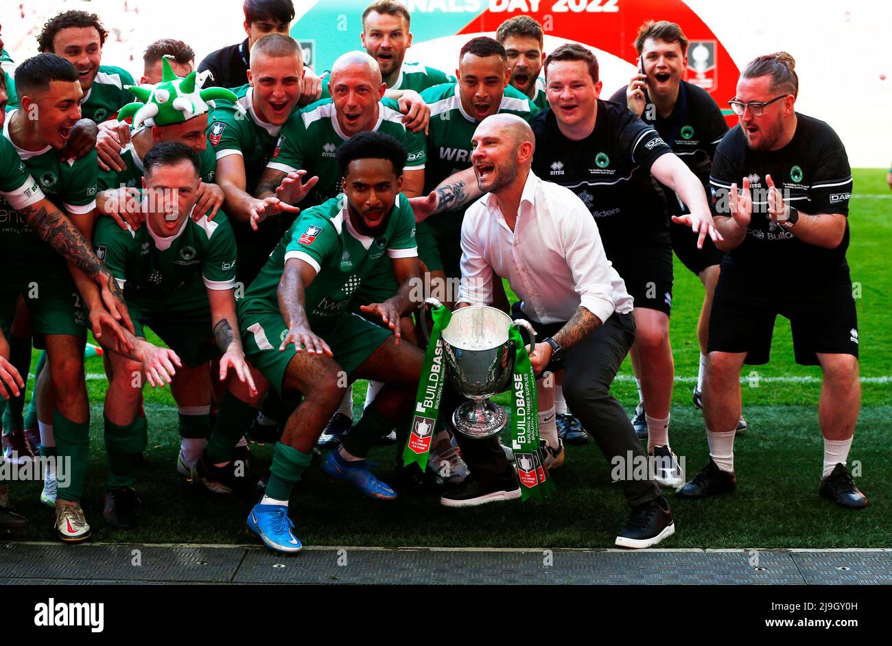 LONDON, ENGLAND MAY 22 Gary Flinn with FA Vase Trophy The Buildbase