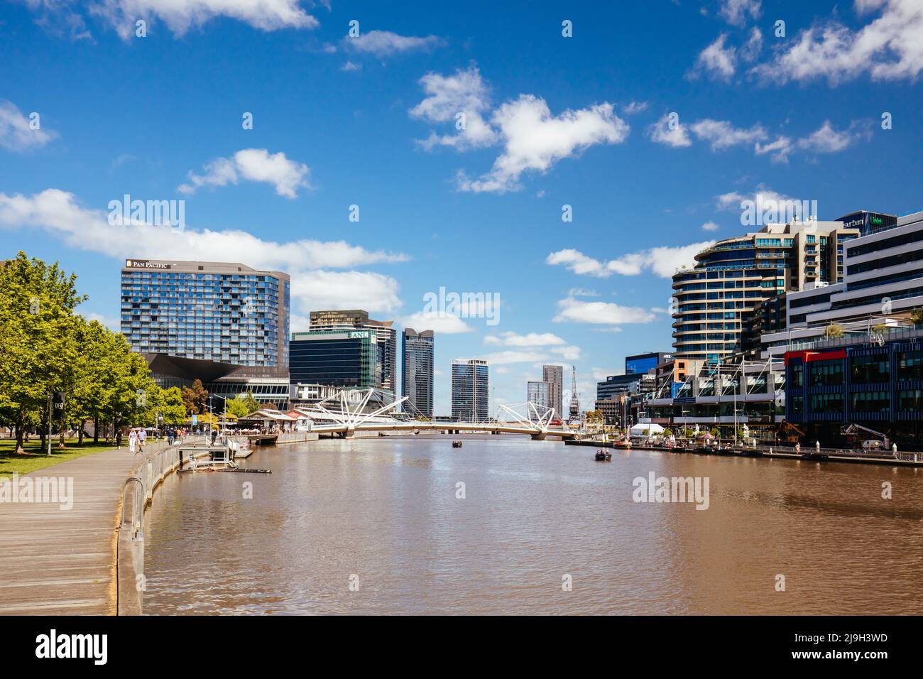 Yarra River Views of Melbourne in Australia Stock Photo Alamy