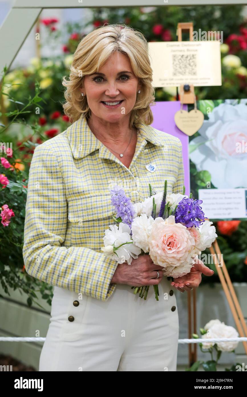 London, UK. 23rd May, 2022. Anthea Turner at the Chelsea Flower Show