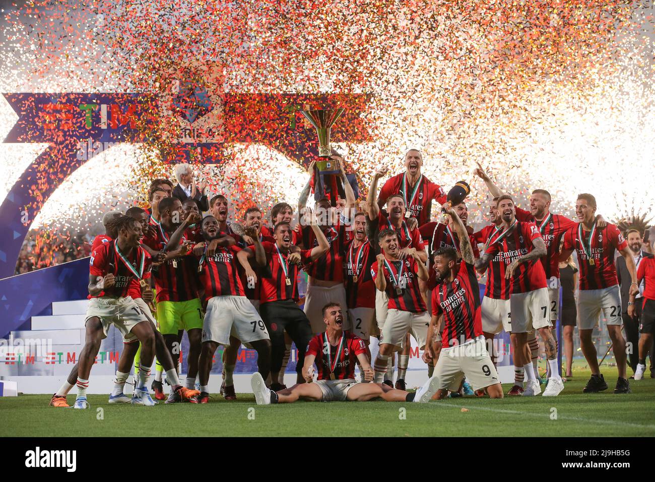 Serie a trophy 2022 hi-res stock photography and images - Alamy