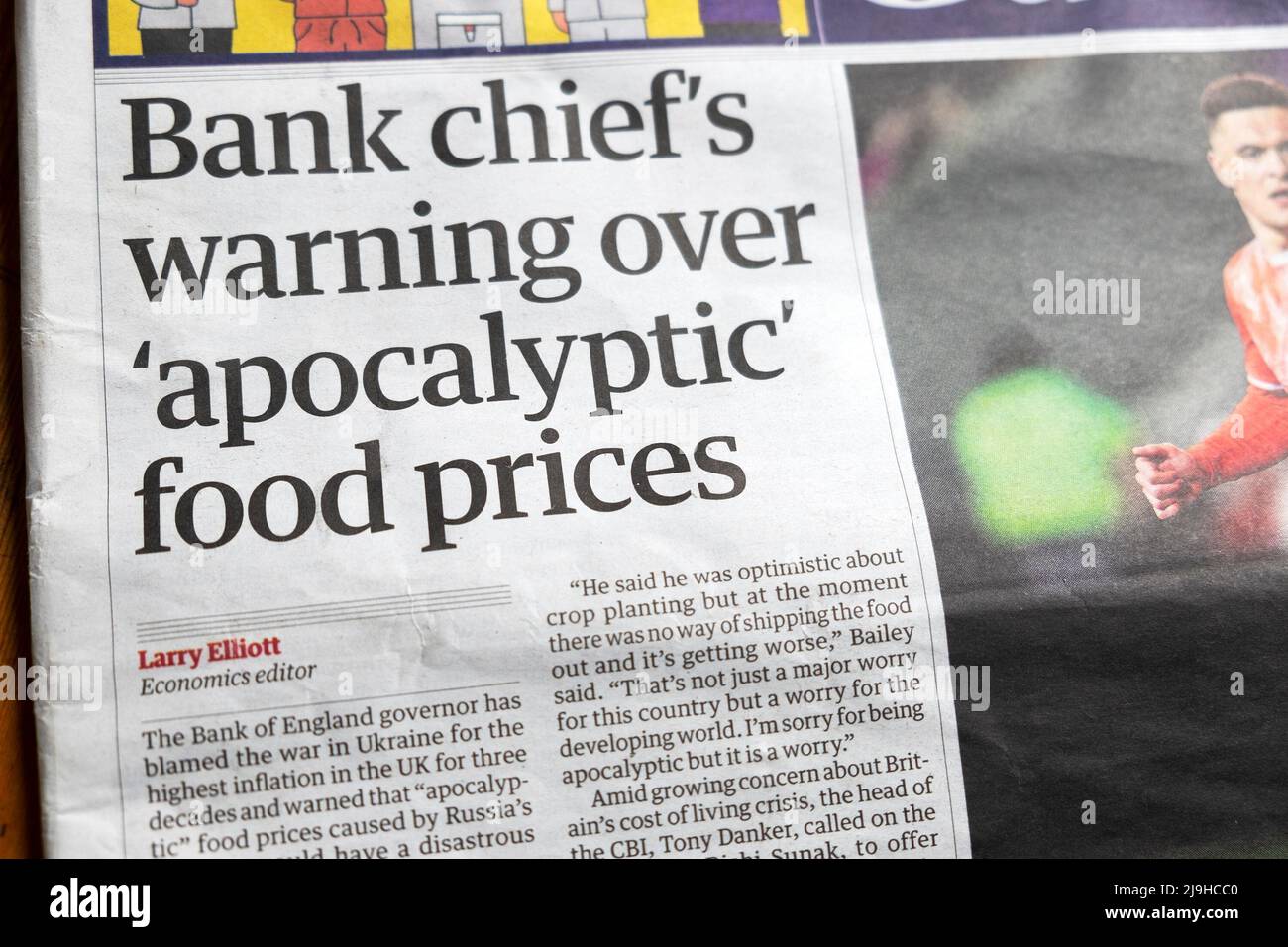 'Bank chief's warning over 'apocalyptic' food prices' Guardian newspaper headline front page cost of living clipping 17 May 2022 in London England UK Stock Photo