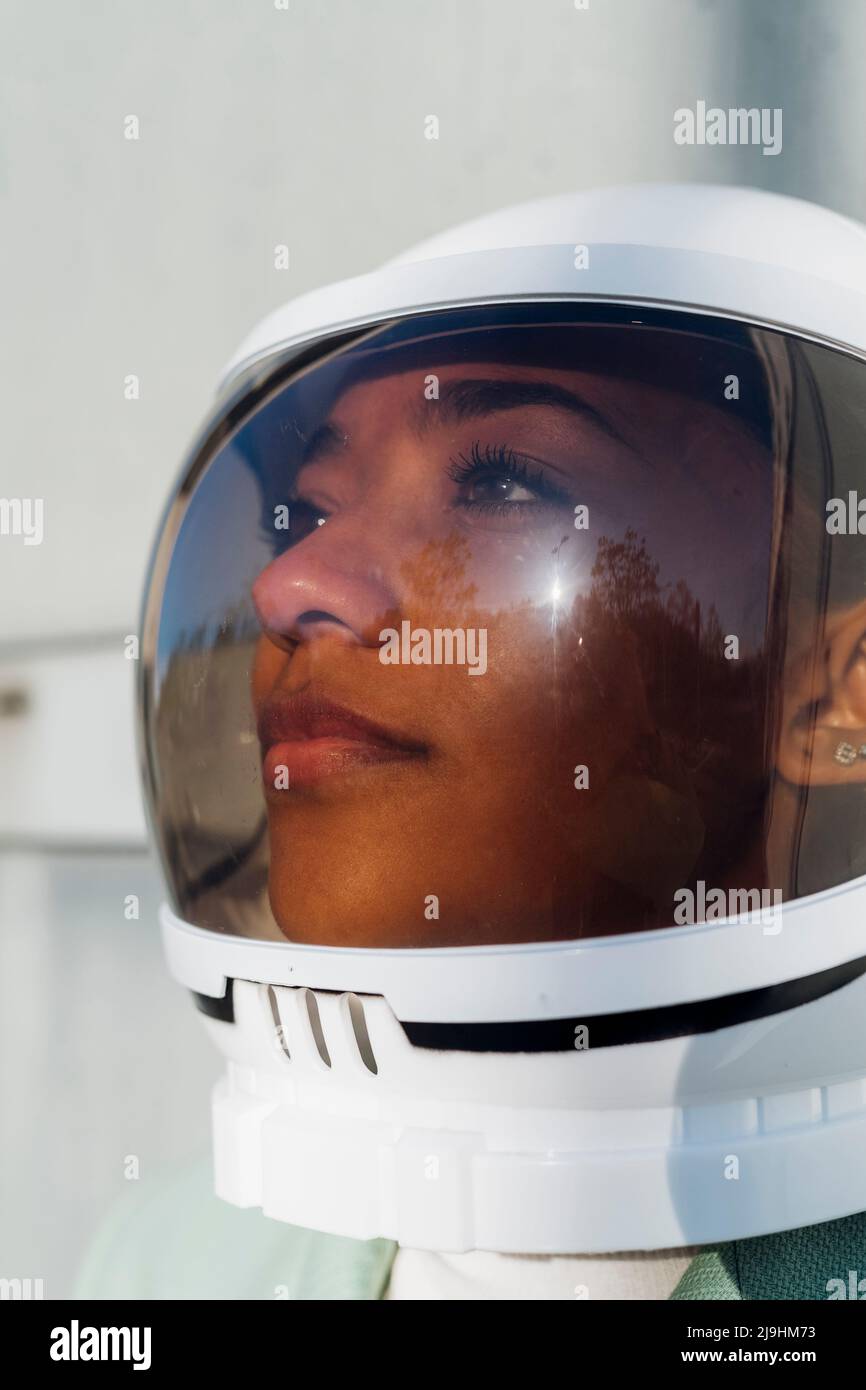 Space vertical helmet hi-res stock photography and images - Alamy