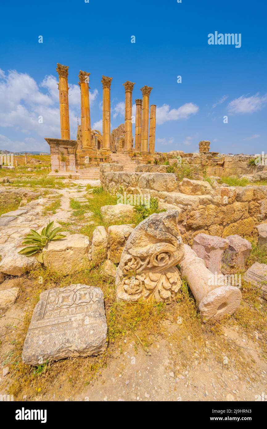 The column of the ruined temple of Artemis in the roman city of Jerash Stock Photo