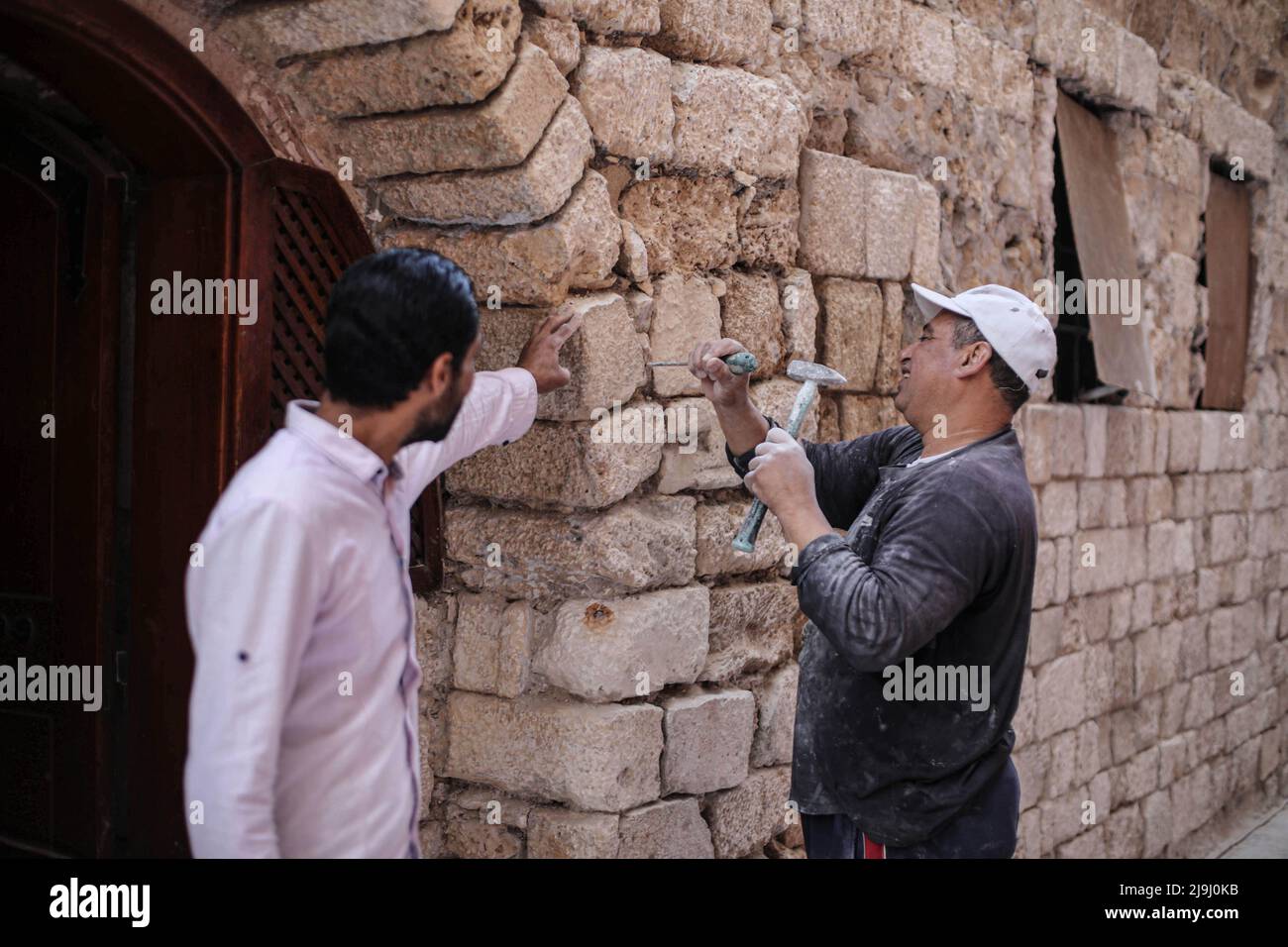 May 22, 2022, Gaza City, The Gaza Strip, Palestine: Palestinian workers ...