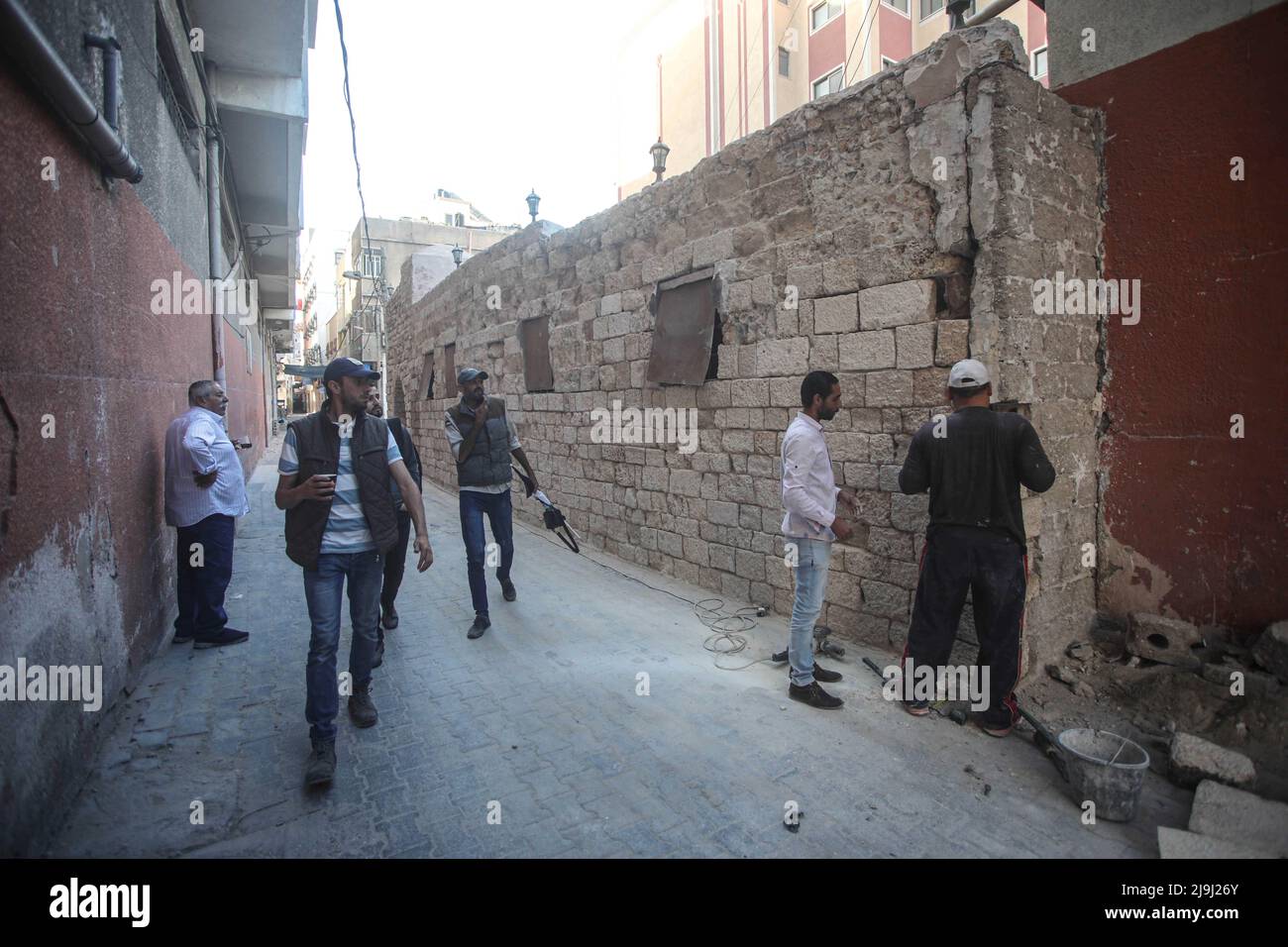 May 22, 2022, Gaza City, The Gaza Strip, Palestine: Palestinian workers ...