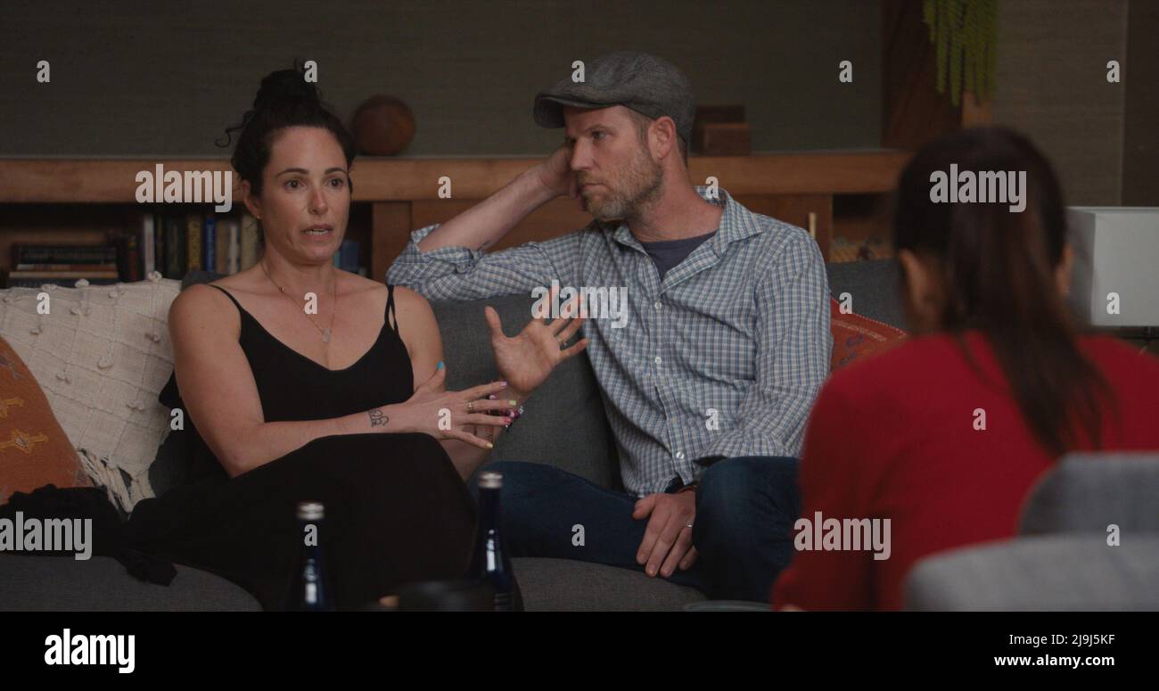COUPLES THERAPY, from left: Molly, Josh, Orna Guralnik (back to camera), (Season 3, Episode 301 ...