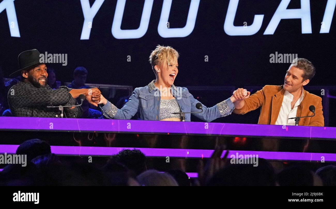 SO YOU THINK YOU CAN DANCE, from left judges Stephen 'tWitch' Boss