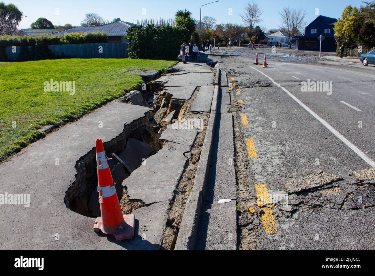 Earthquake fault line new zealand hires stock photography and images Alamy Earthquake fault line new zealand hires stock photography and images Alamy