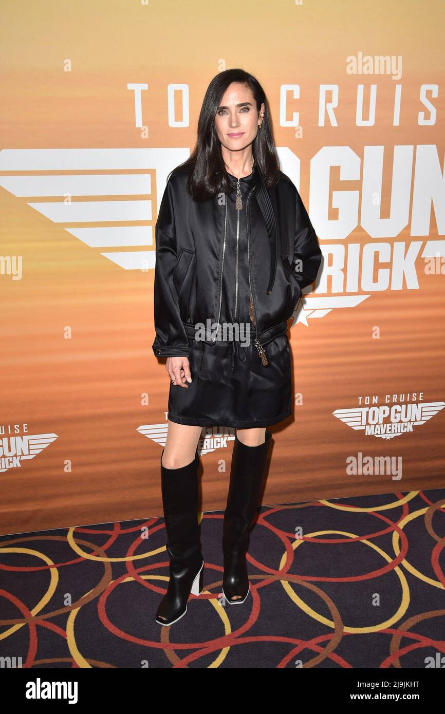 New York, NY, USA. 23rd May, 2022. Jennifer Connelly at The Late Show with  Stephen Colbert promoting Top Gun: Maverick on May 23, 2022. Credit:  Rw/Media Punch/Alamy Live News Stock Photo - Alamy