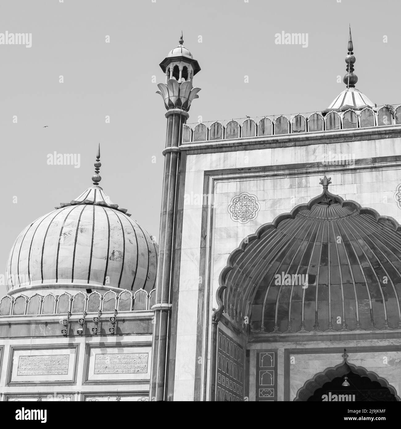 The spectacular architecture of the Great Friday Mosque (Jama Masjid