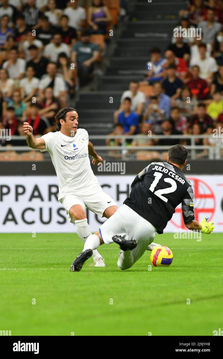 Alessandro Matri , Julio Cesar Integration Heroes The Match San Siro  Stadium Milan, Italy 23rd May 2022 (Photo by SGP/Sipa USA)Italia id 127725  Not Exclusive Stock Photo - Alamy