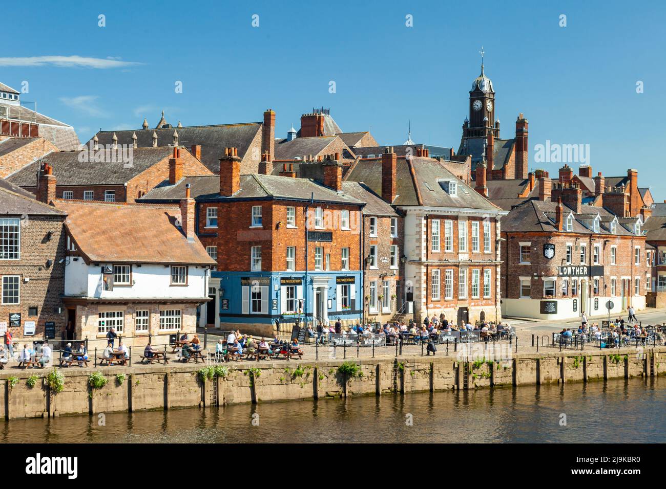Spring afternoon on the riverside in York, England Stock Photo - Alamy