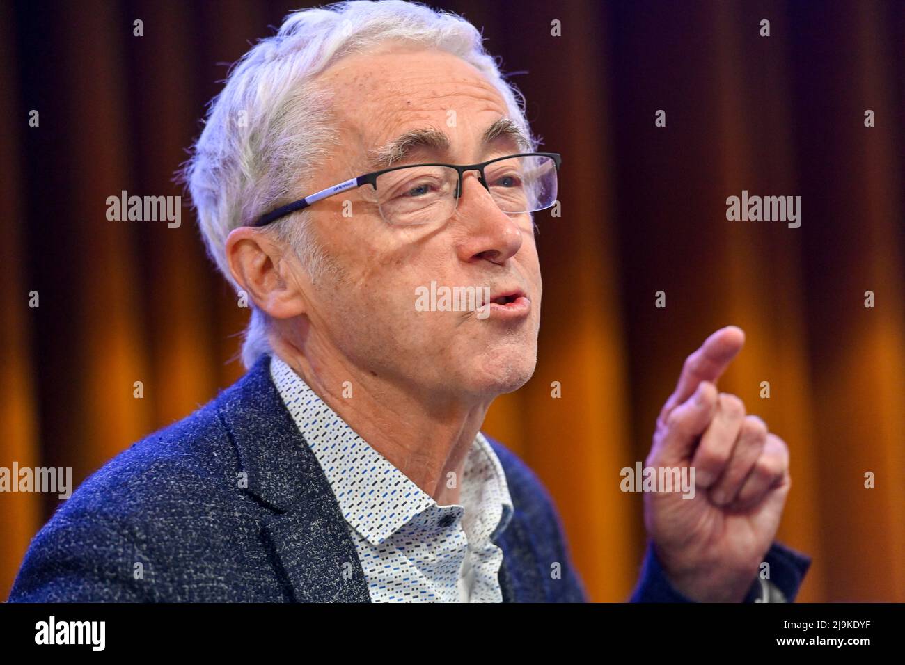 Prague, Czech Republic. 24th May, 2022. Paul de Grauwe Professor of European Political Economy at the London School of Economics speaks during the debate on the euro and the issues relating to its adoption in the Czech Republic, in Prague, May 24, 2022. Credit: Vit Simanek/CTK Photo/Alamy Live News Stock Photo
