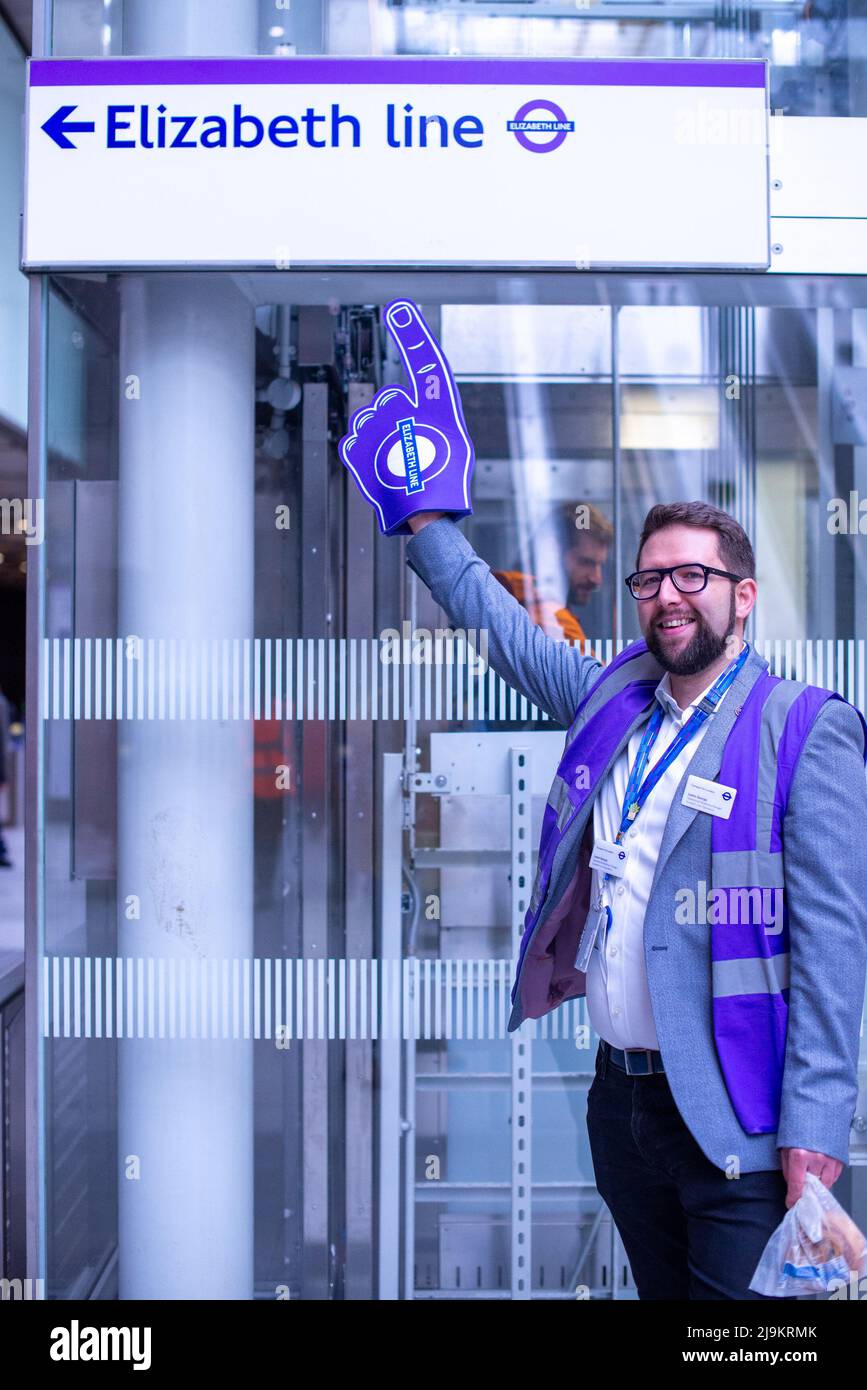 Elizabeth Line Opening 2022 Stock Photo Alamy elizabeth-line-opening-2022-stock-photo-alamy