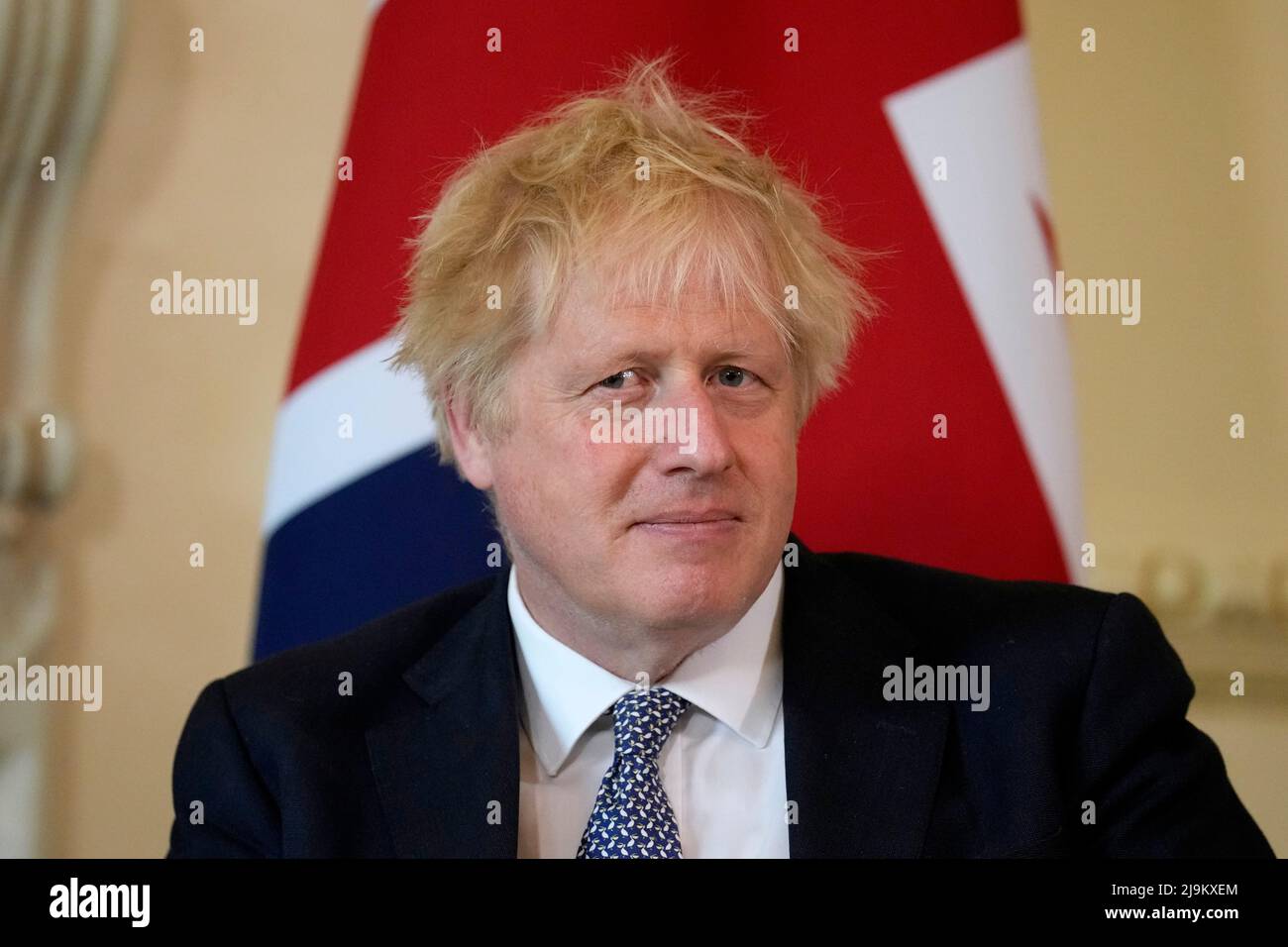 Prime Minister Boris Johnson listens to the Emir of Qatar, Sheikh Tamim bin Hamad Al Thani at 10 Downing Street, London, ahead of their meeting. Picture date: Tuesday May 24, 2022. Stock Photo