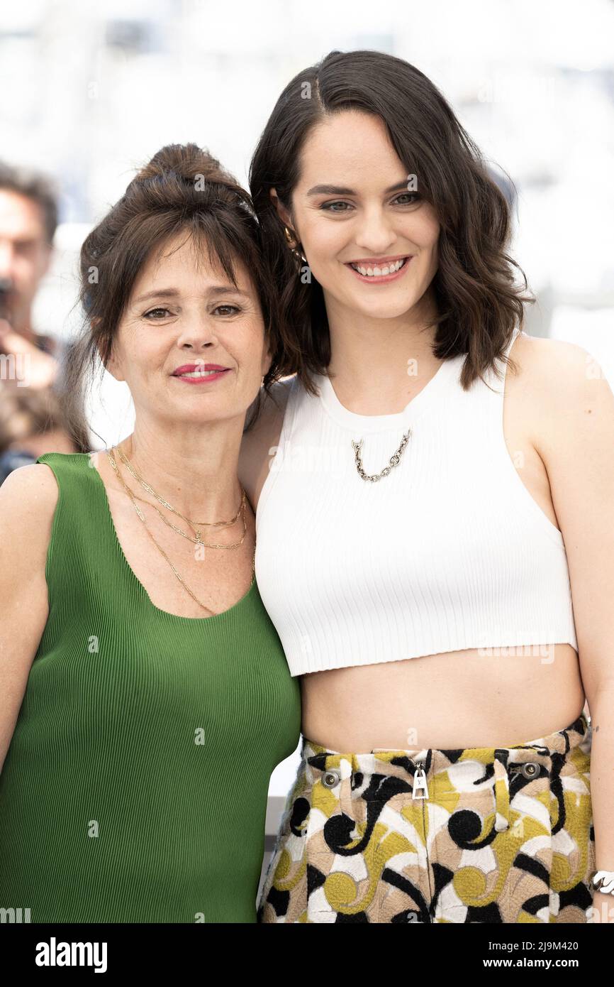Noemie Merlant and Anouk Grinberg attend the photocall for L'Innocent during the 75th annual Cannes film festival at Palais des Festivals on May 24, 2022 in Cannes, France. Photo by David Niviere/ABACAPRESS.COM Stock Photo