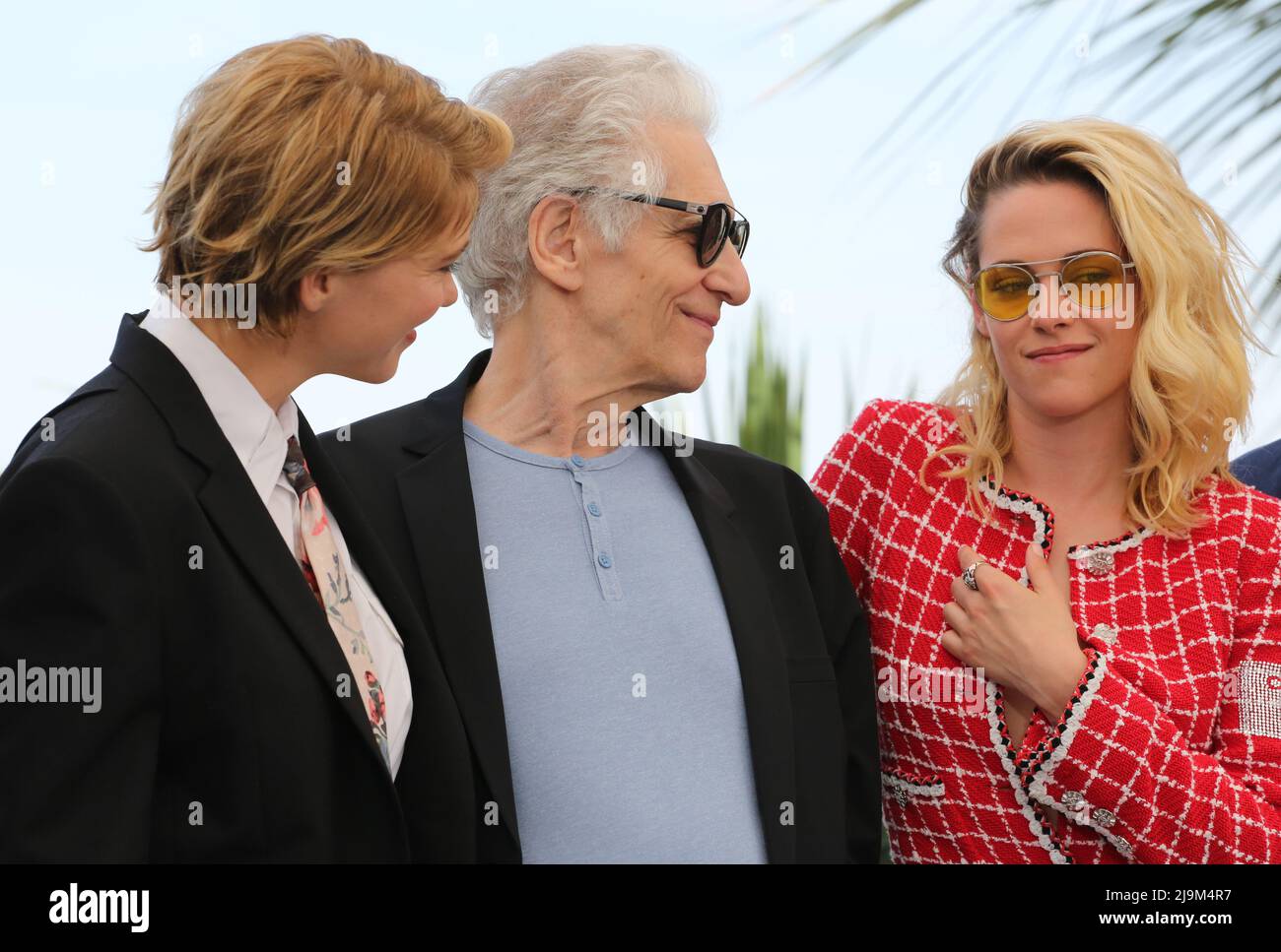 Cannes 2022 Interview: Léa Seydoux on Cronenberg's Crimes of the Future -  That Shelf