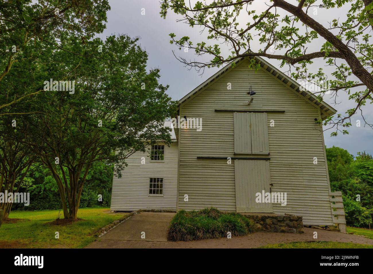 Cotton jin house hires stock photography and images Alamy