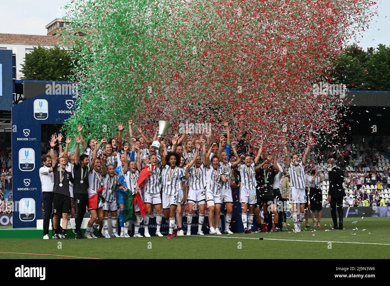 Juventus U23 have won their first trophy ever after beating #Ternana 2-1  tonight in the final of the Coppa Italia #SerieC. #ForzaJuventus…