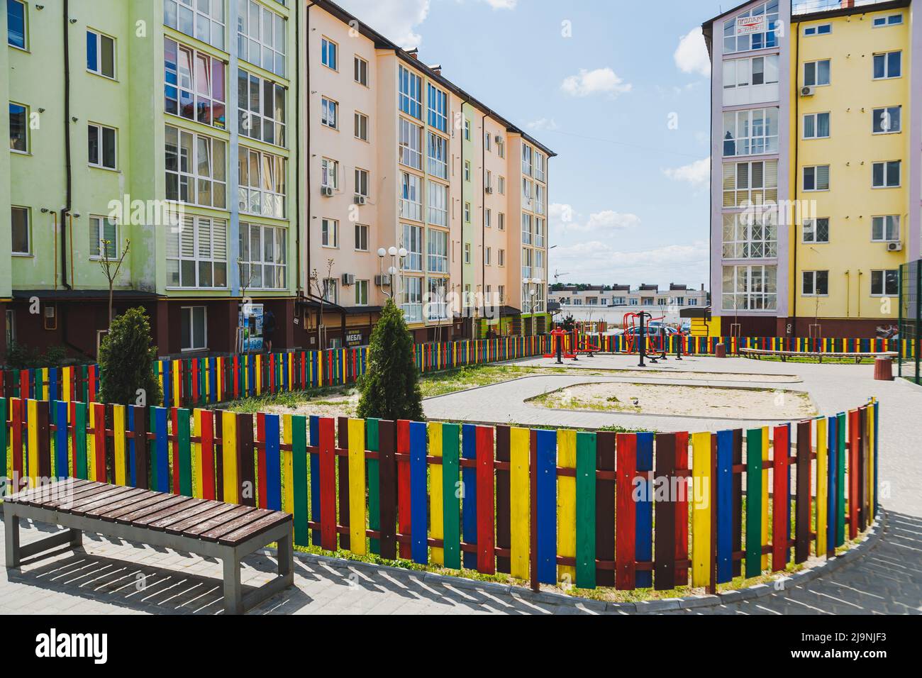Top-Tier High-Rise Residential Buildings With Playgrounds preview
