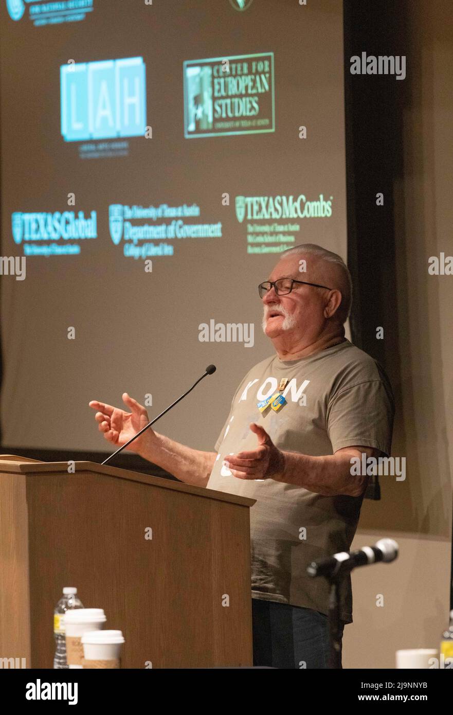 Austin, TX, USA. 5th May, 2022. Former Polish president Lech Walesa speaks to the Polish Club and invited guests at the Univeristy of Texas. Walesa (born 29 September 1943) is a Polish statesman, dissident, and Nobel Peace Prize laureate, who served as President of Poland from 1990 to 1995. Walesa became the first democratically elected President of Poland since 1926 and the first-ever elected by popular vote. A shipyard electrician by trade, Walesa became the leader of the Polish Solidarity movement, and led a successful pro-democratic effort which in 1989 ended Communist rule and ush Stock Photo