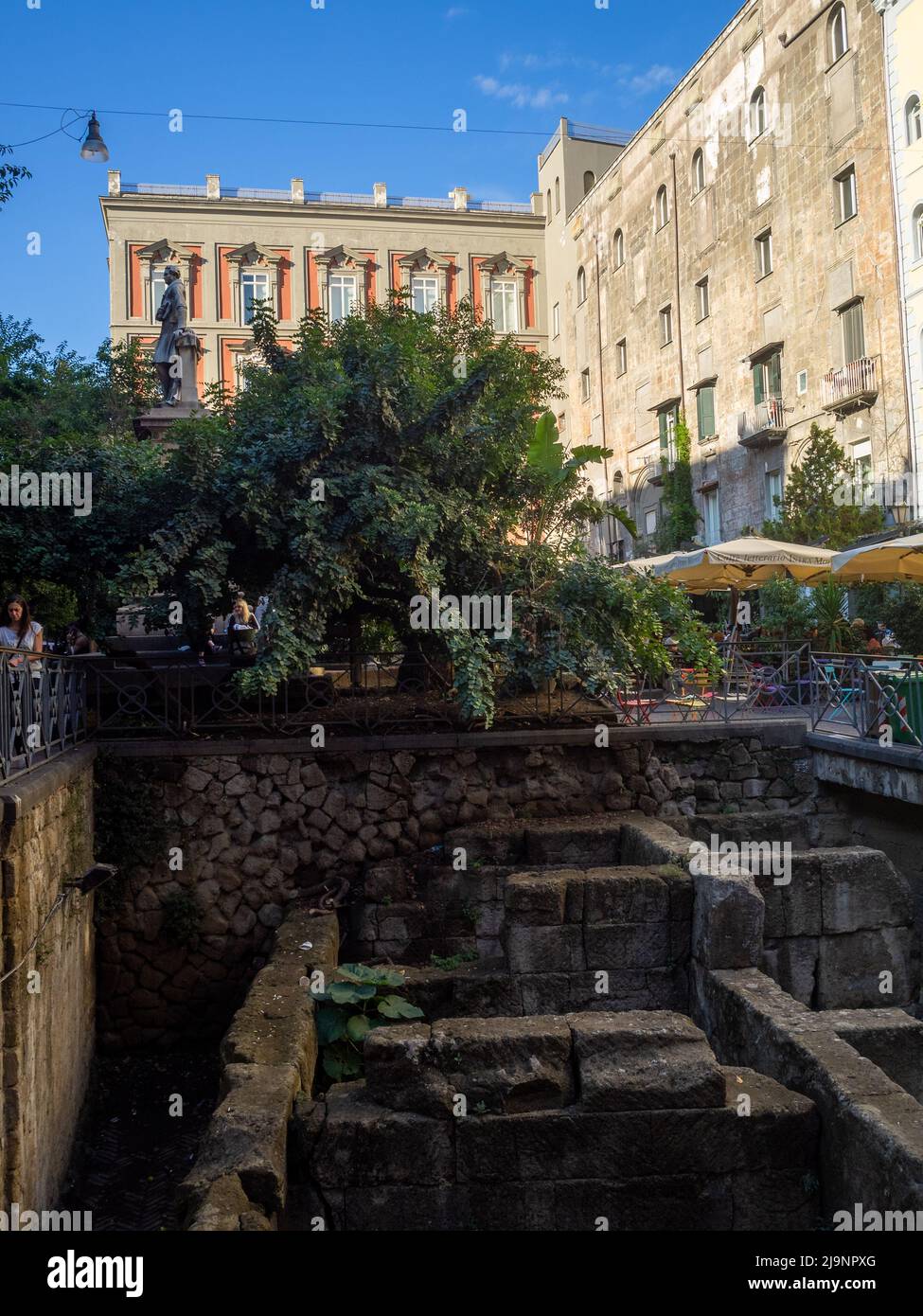 Wall piazza bellini naples hires stock photography and images Alamy