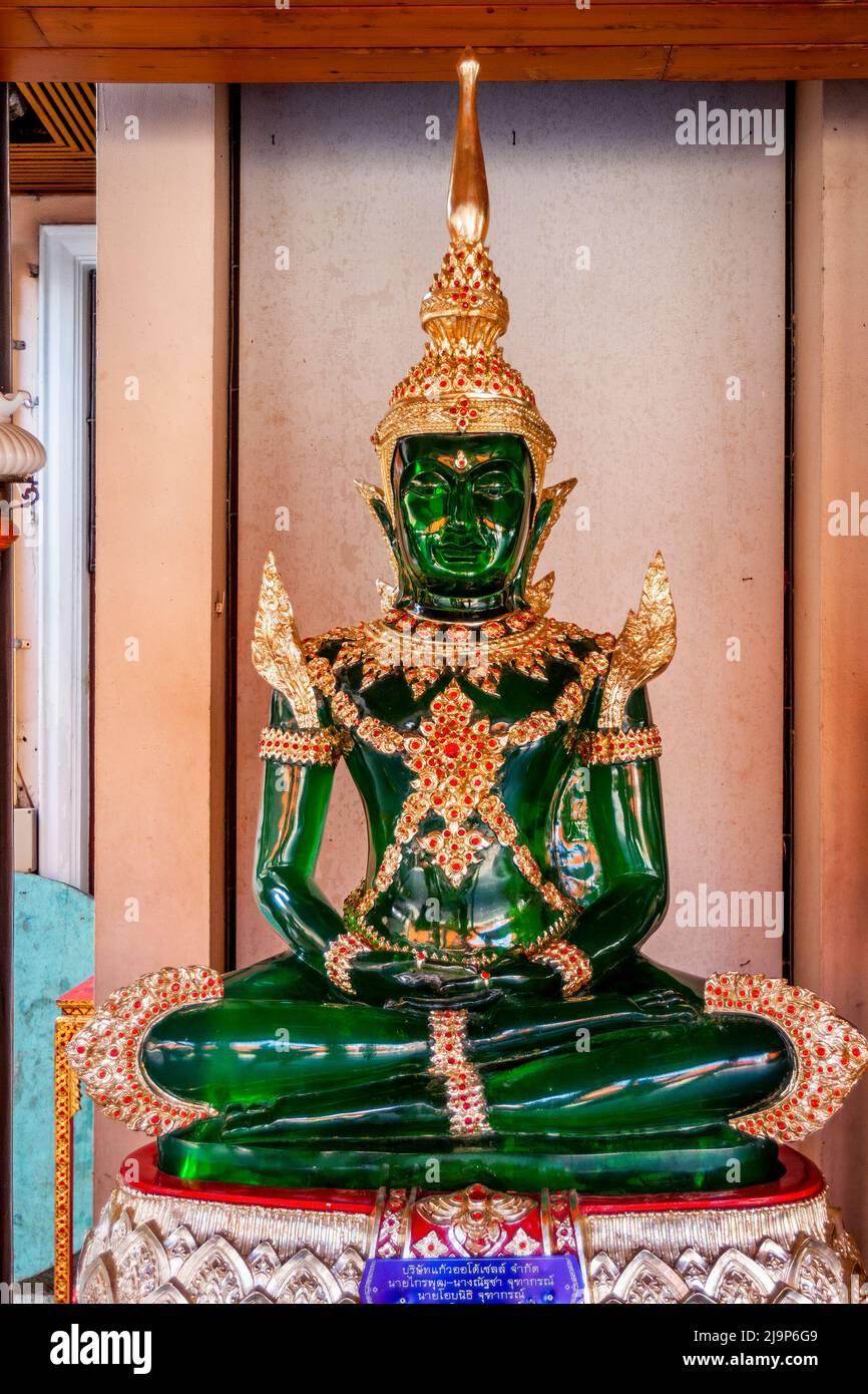 Gold jade deals buddha