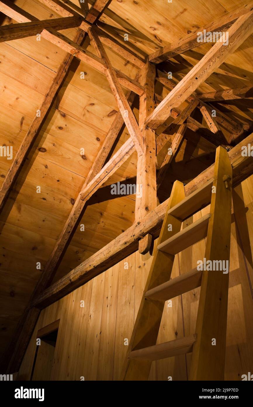 attic style trusses