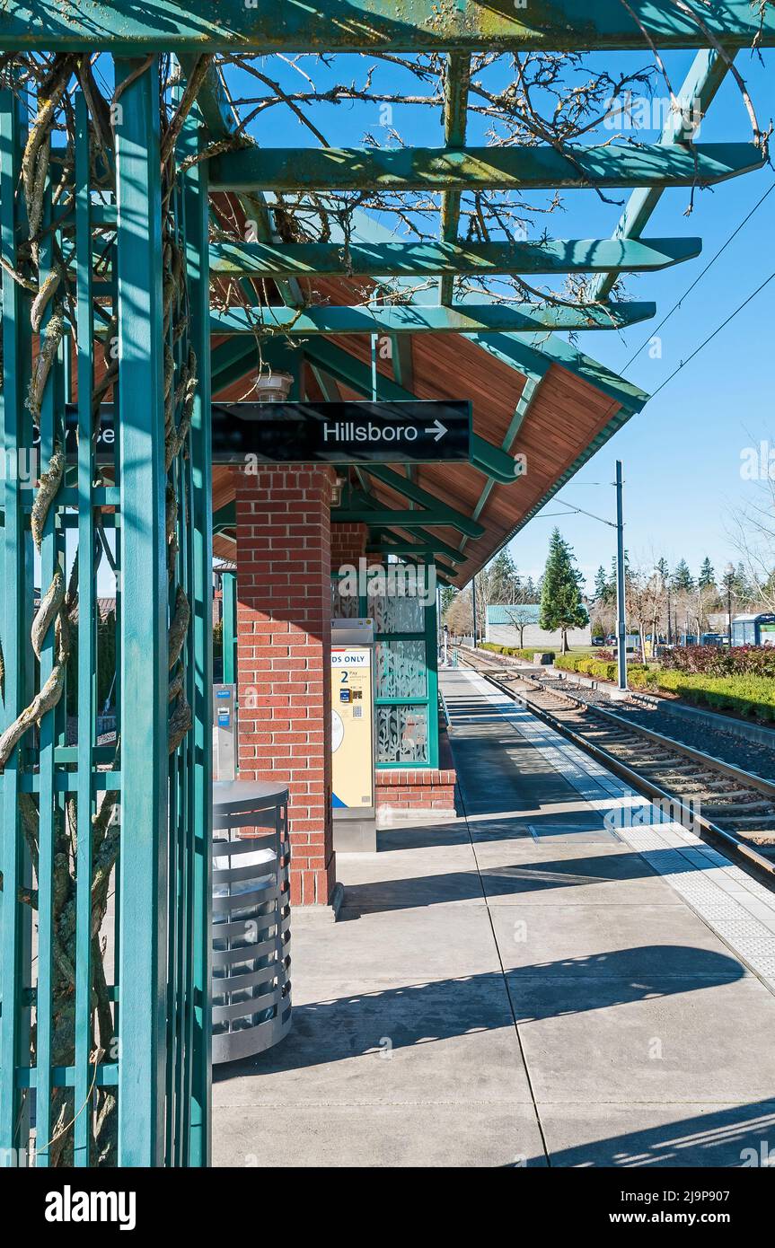 Tri-Met Max Central SE 3rd Avenue Light-Rail Station in Hillsboro ...