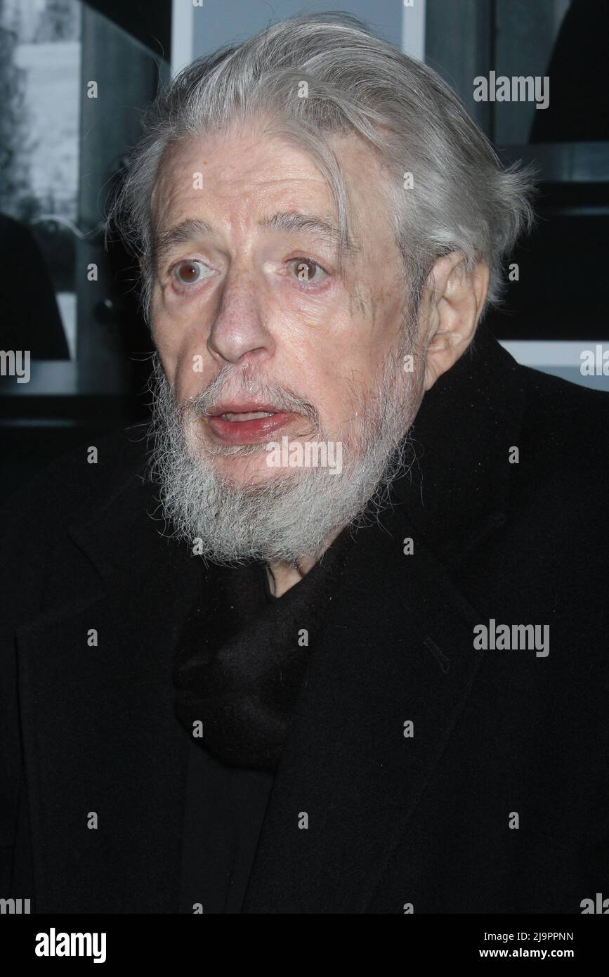 Gerry Goffin arriving at the opening night performance of “Beautiful