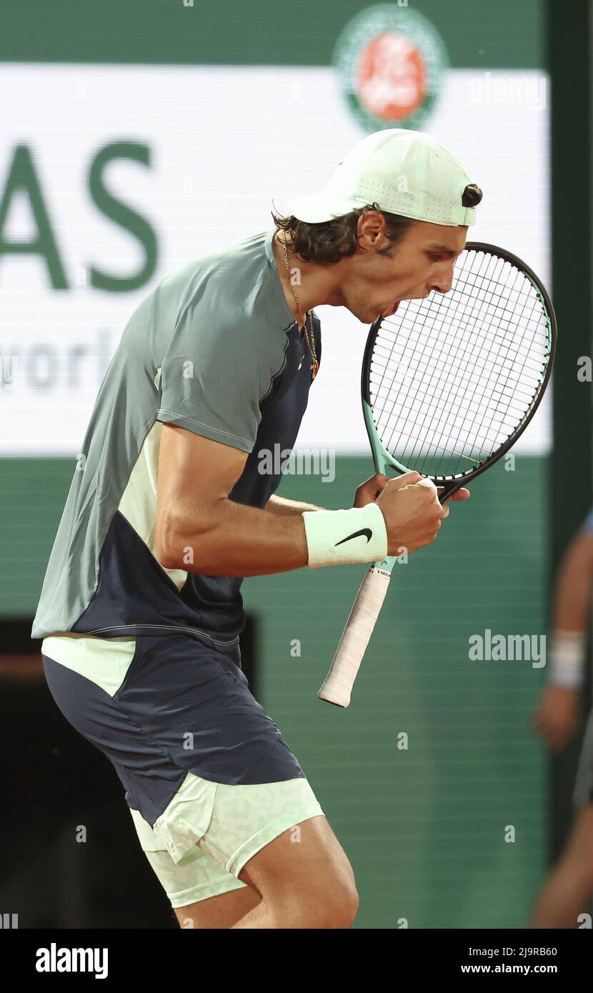 May 24, 2022, Paris, France: Lorenzo Musetti of Italy during day 3 of the French  Open 2022, a tennis Grand Slam tournament on May 24, 2022 at Roland-Garros  stadium in Paris, France -