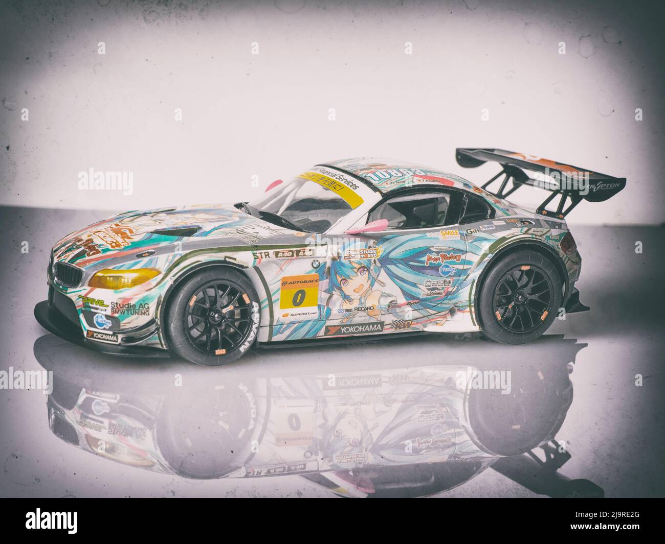Fujimi Goodsmile Racing (GSR) Hatsune Miku BMW Z4 Super GT3