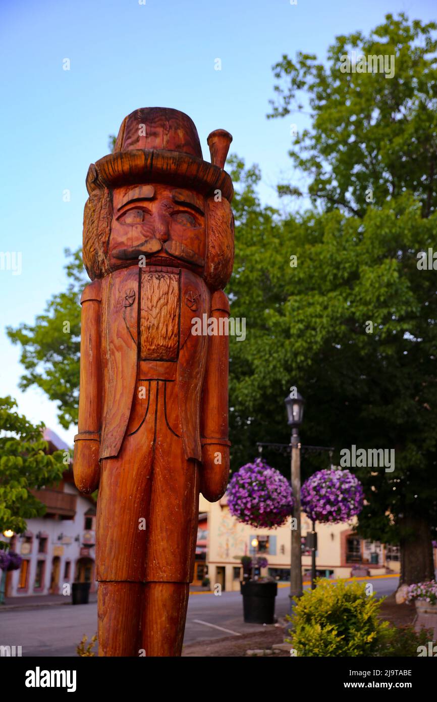 Leavenworth, Washington State, USA. Wooden nutcracker Stock Photo Alamy