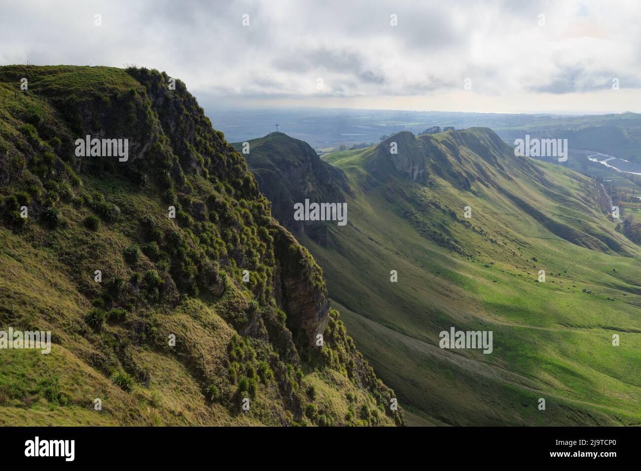 The view from Te Mata Peak, a mountain in the Hawke's Bay region, New Zealand. To the right the land slopes down to the Tukituki River Stock Photo