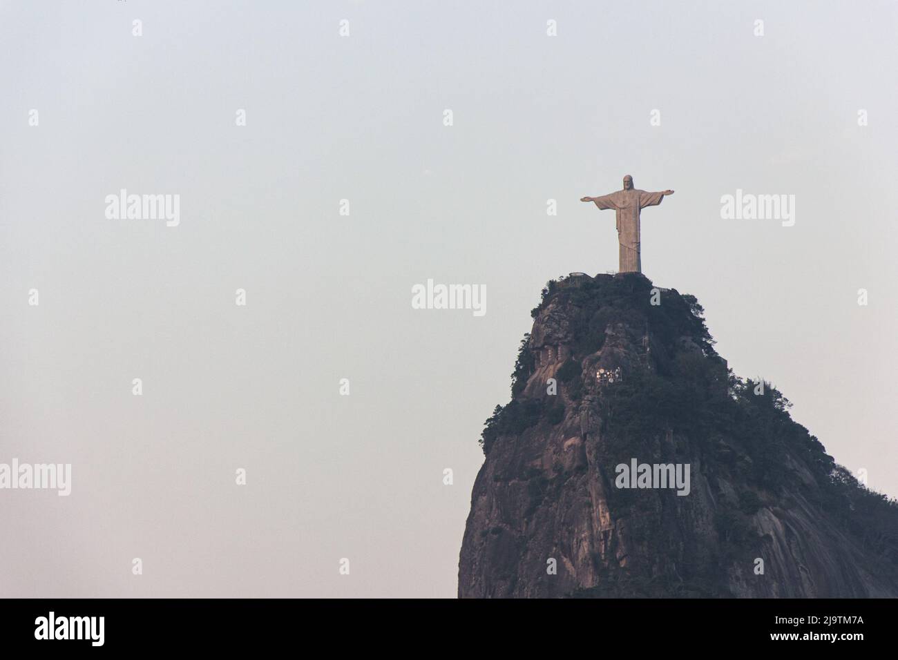 Landscape horizontal statue hi-res stock photography and images - Page 40 -  Alamy