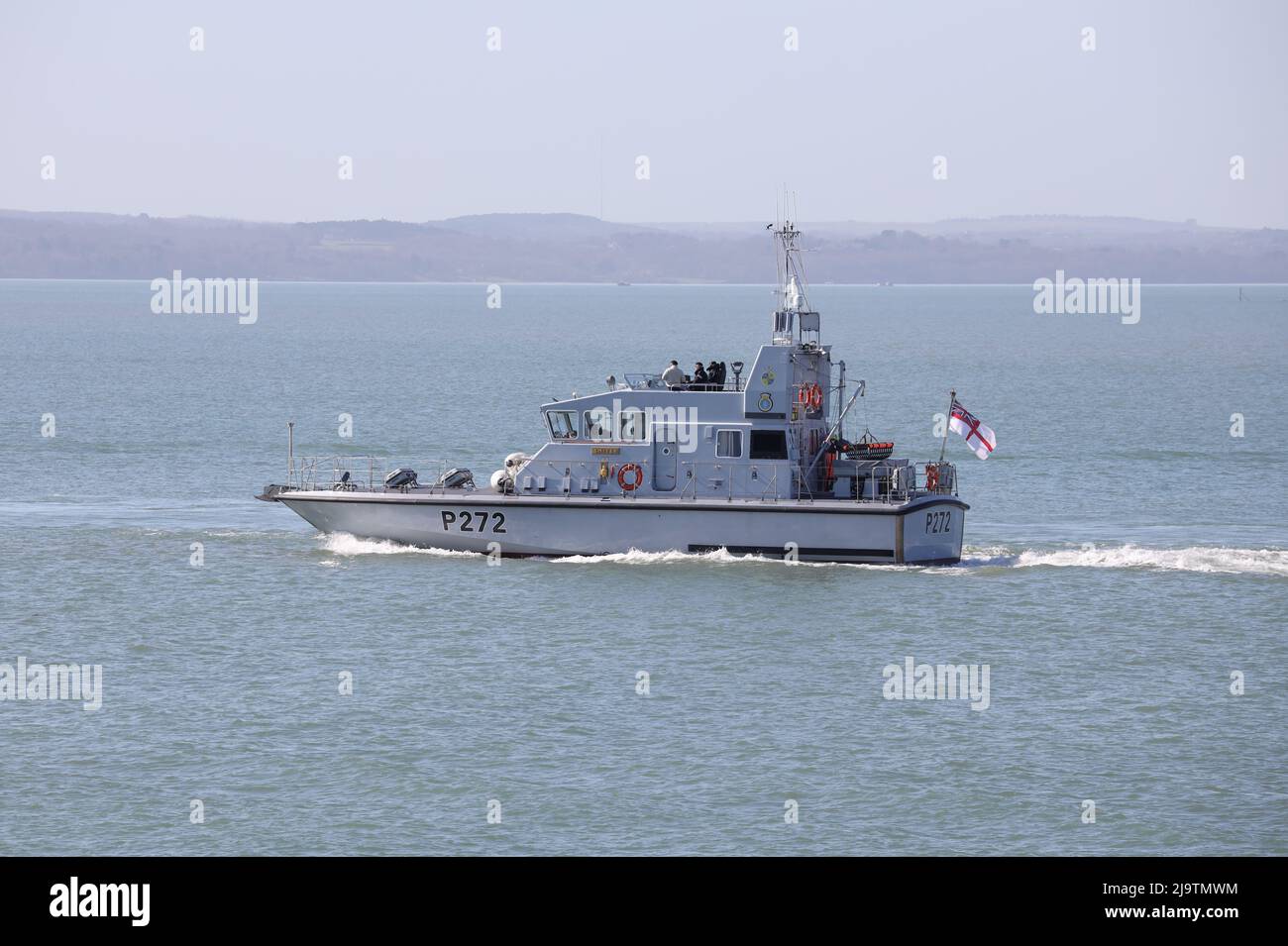 The Royal Navy Archer class Fast Training Boat HMS SMITER leaving harbour Stock Photo