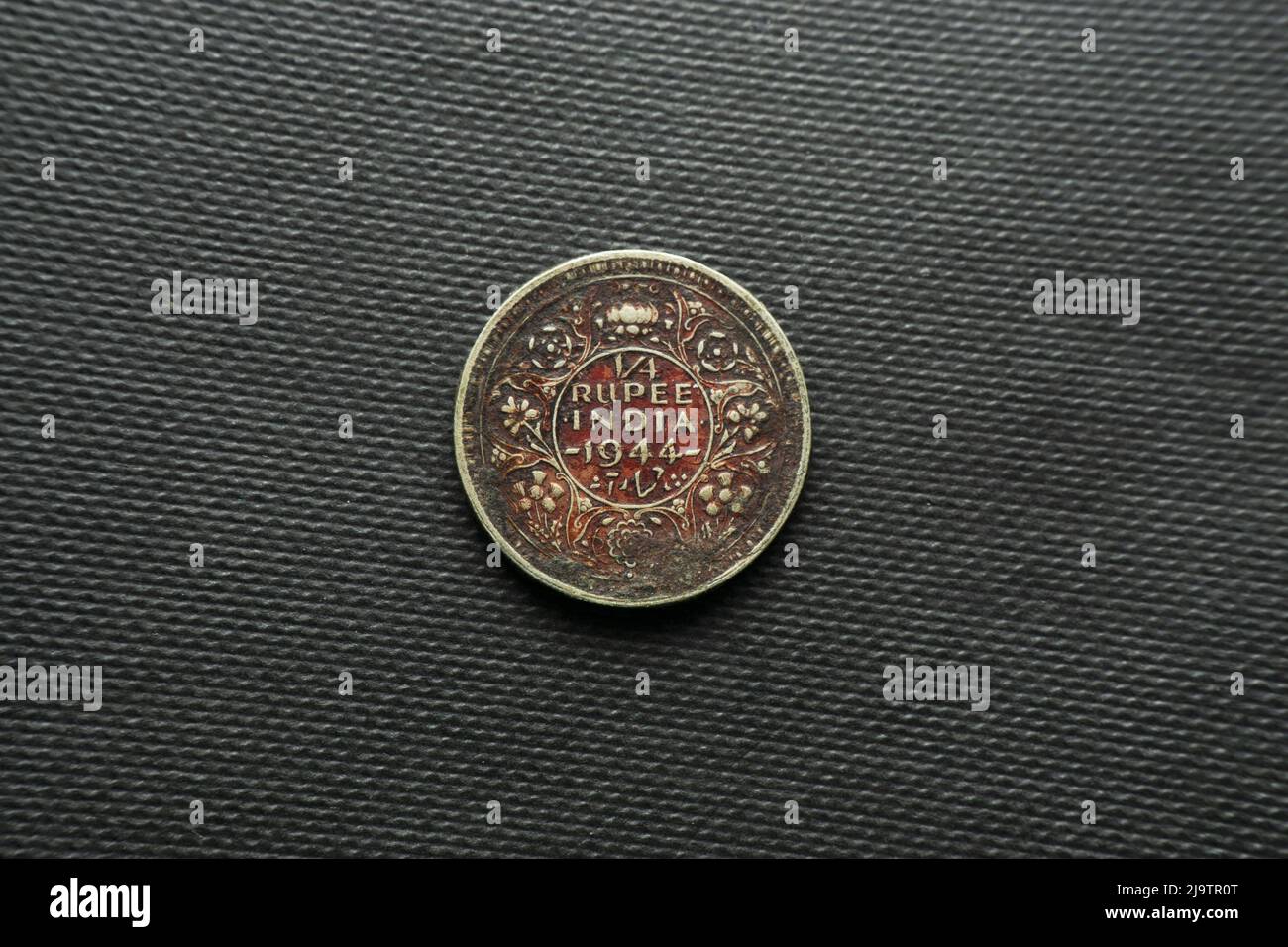 1-4-rupee-coin-hi-res-stock-photography-and-images-alamy