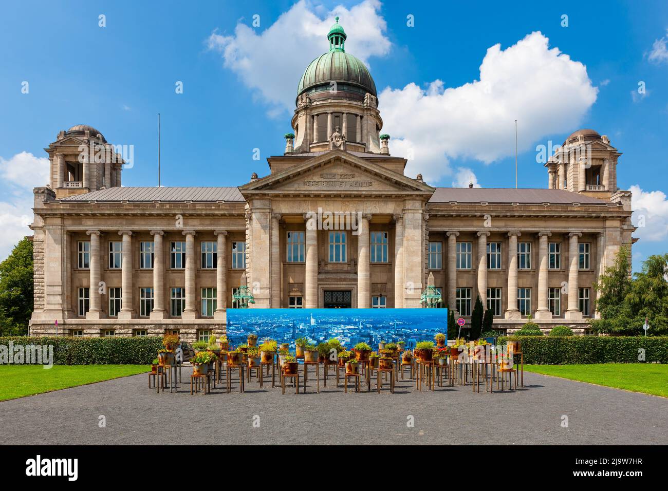 Hamburg, Germany - July 12, 2011 : Hamburg Constitutional Court behind Mahnmal Hier und Jetzt, (Monument 'Here and Now') Stock Photo