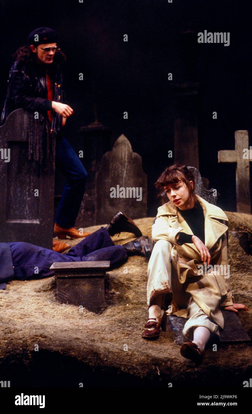 Andrew Gray (Jack Hogg), Elaine Collins (Lucille) in STILL LIFE part 3 of THE SLAB BOYS TRILOGY by John Byrne at the Royal Court Theatre, London SW1  18/11/1982  a Traverse Theatre Company production  design: John Byrne  lighting: Colin Scott  director: David Hayman Stock Photo