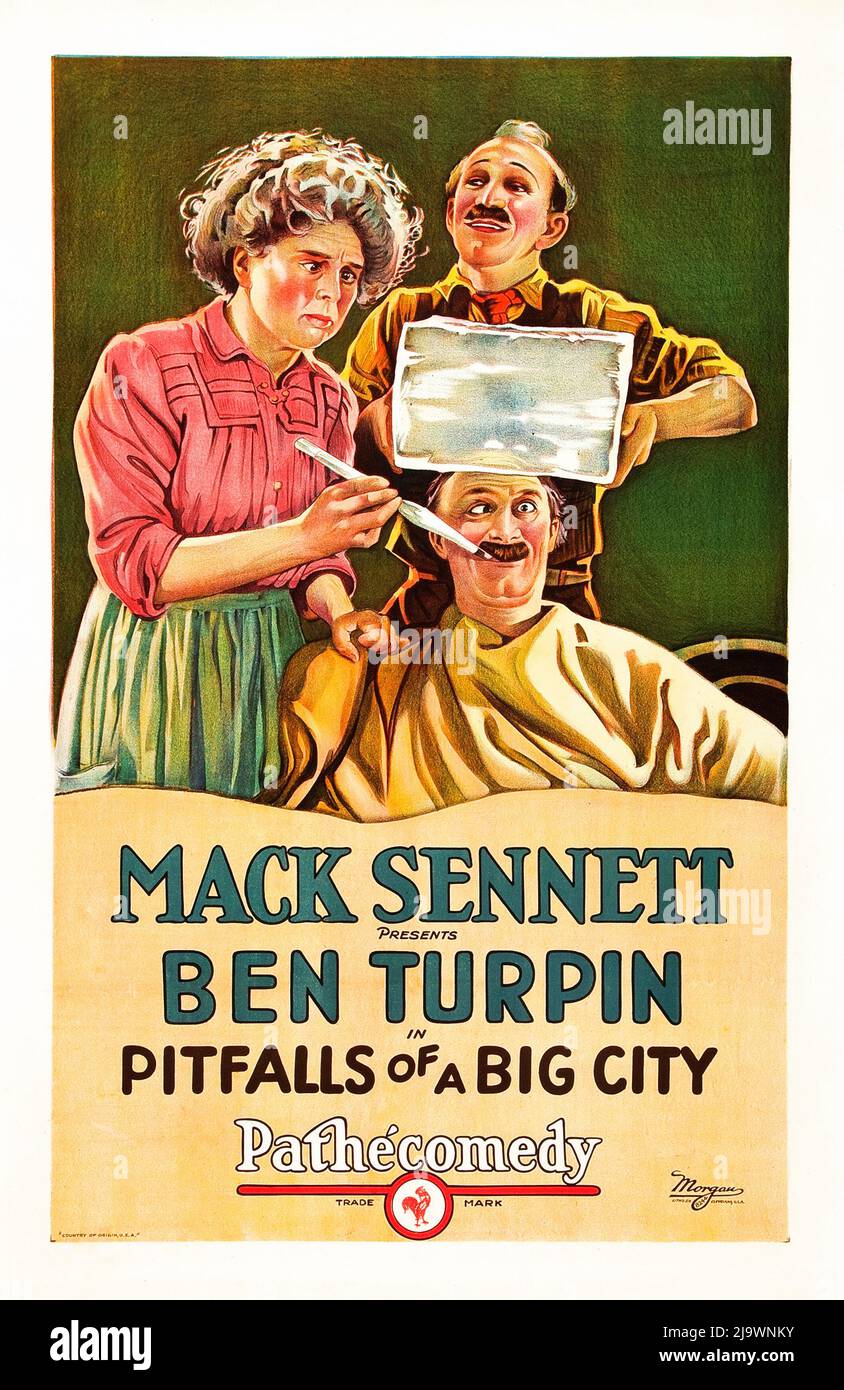 Ben Turpin silent movie, comedy - Mack Sennett - Pitfalls of a Big City (Pathé, 1923) Stock Photo