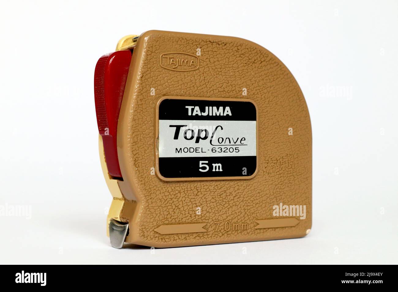 verden Svække Shining TAJIMA Top Conve Measuring Tape 5 meters. TAJIMA Industry Co. Ltd Stock  Photo - Alamy