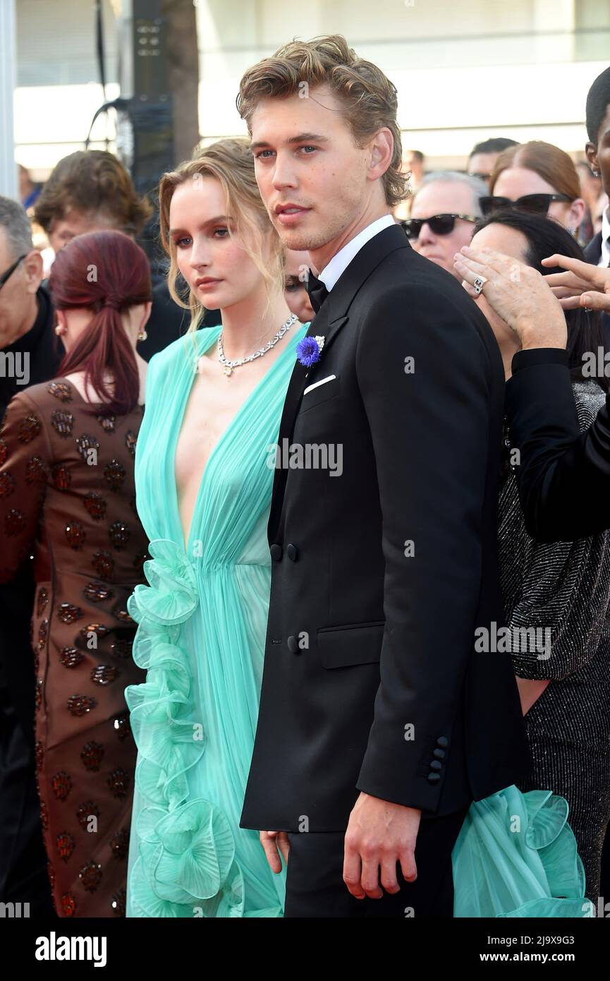 Olivia dejonge and austin butler hi-res stock photography and images
