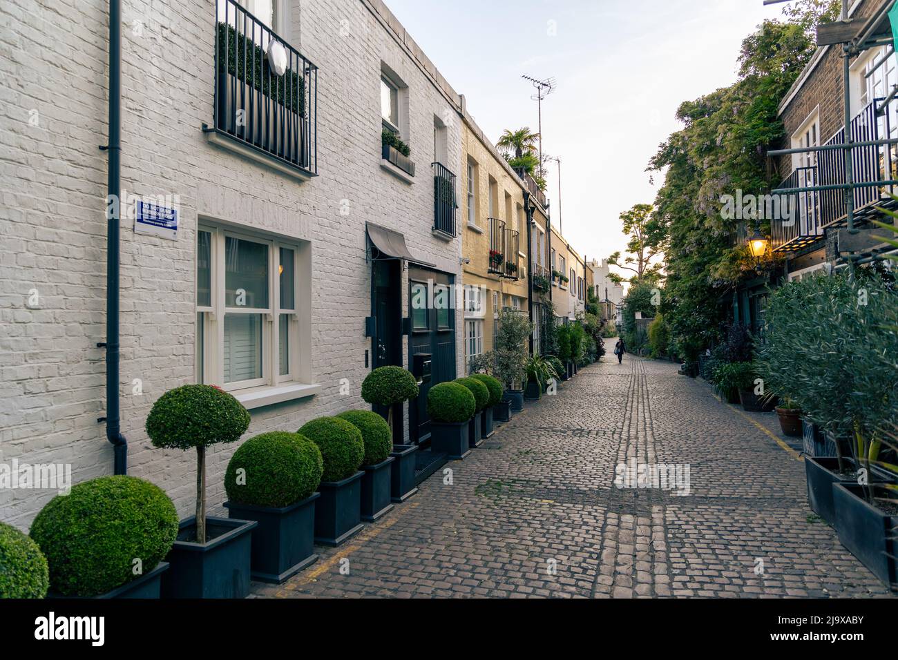 Romantic narrow street in South Kensington, London Stock Photo