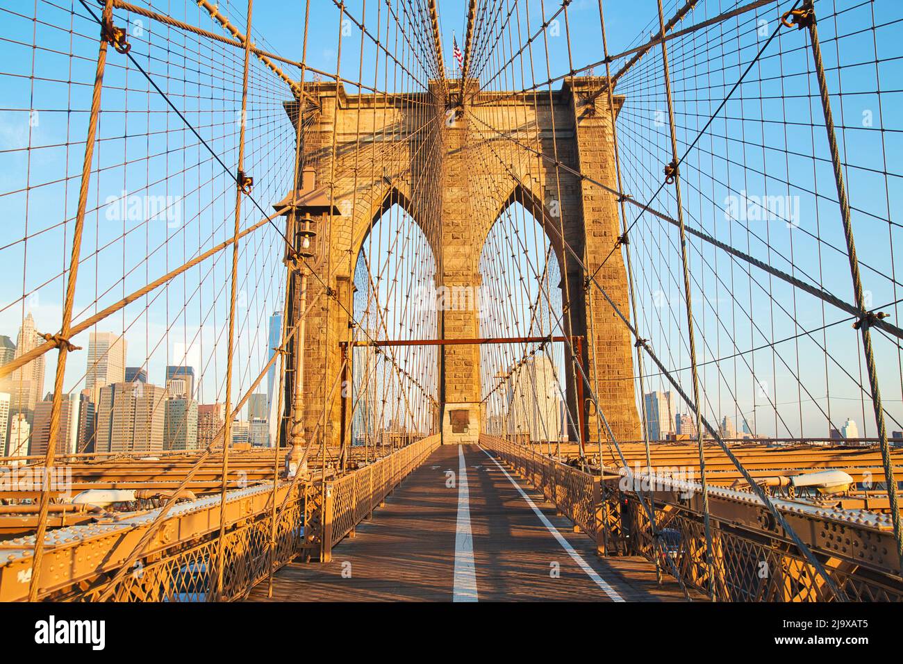 New york crossing sunrise hi-res stock photography and images - Alamy