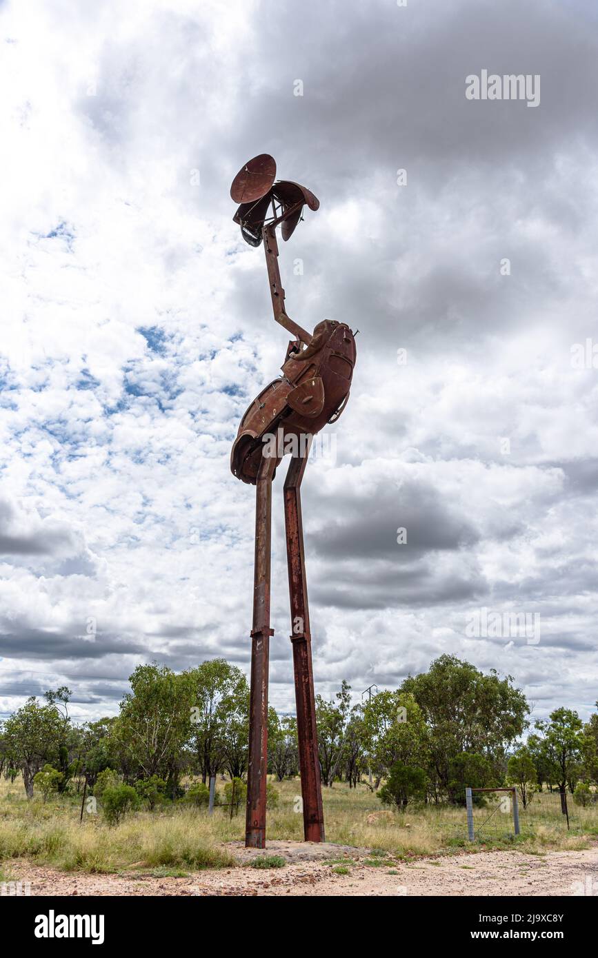 The Stanley the Emu sculpture by John Murray just outside Lightning