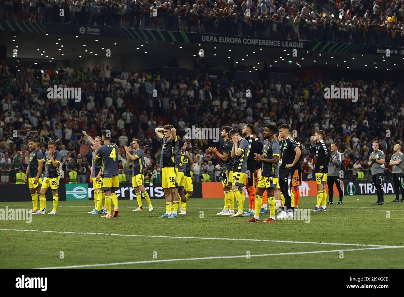 DStv - FUTEBOL IMBATÍVEL! Roma e Feyenoord fazem a grande final da  Conference League, no Air Albania Stadium, um campo neutro, na Albânia.  Para a Roma, vale a importância de ter o