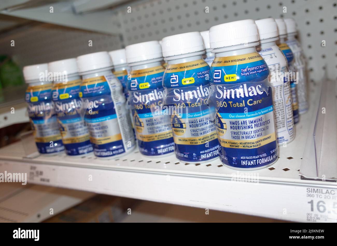 Shelves infant formula hires stock photography and images Alamy