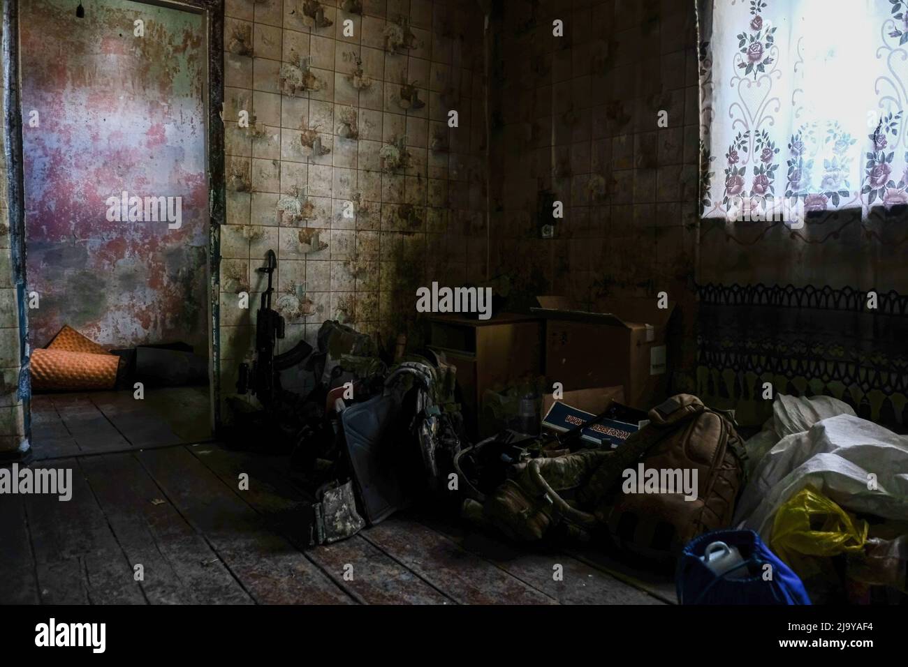Soledar, Ukraine. 23rd May, 2022. A room of the headquarter where the soldiers sleep at night. Soledar is a town of the Donetsk region it is being hammered by Russian artillery as it sits along the crucial road that leads out of besieged Severodonetsk. Credit: SOPA Images Limited/Alamy Live News Stock Photo