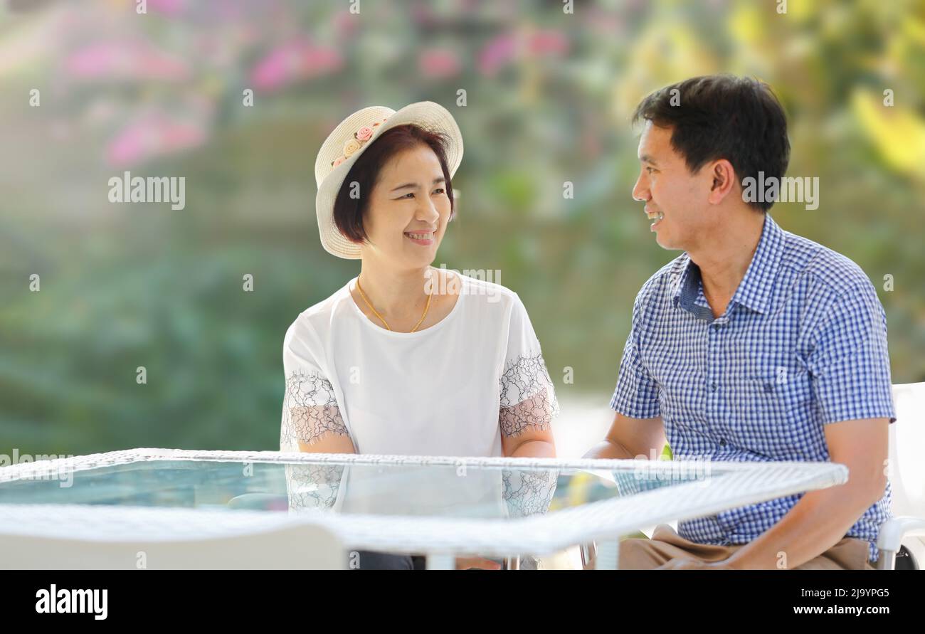 Asian middle aged man hi-res stock photography and images - Alamy