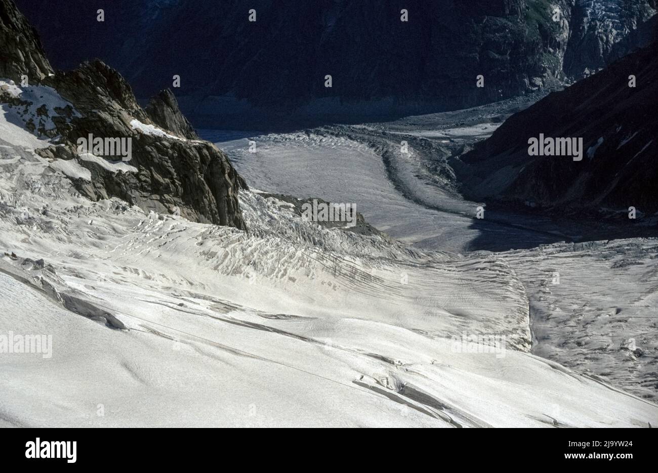 View from a gondola of the Panoramic Mont-Blanc to Pointe Helbronner  to the Vallée Blanche glaciers and the Refuge du Requin. Chamonix, France, 1990 Stock Photo